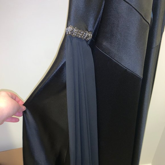 Silky looking Cross Back Black Dress size 2 - ABS by Allen Schwartz - Picture 5 of 6